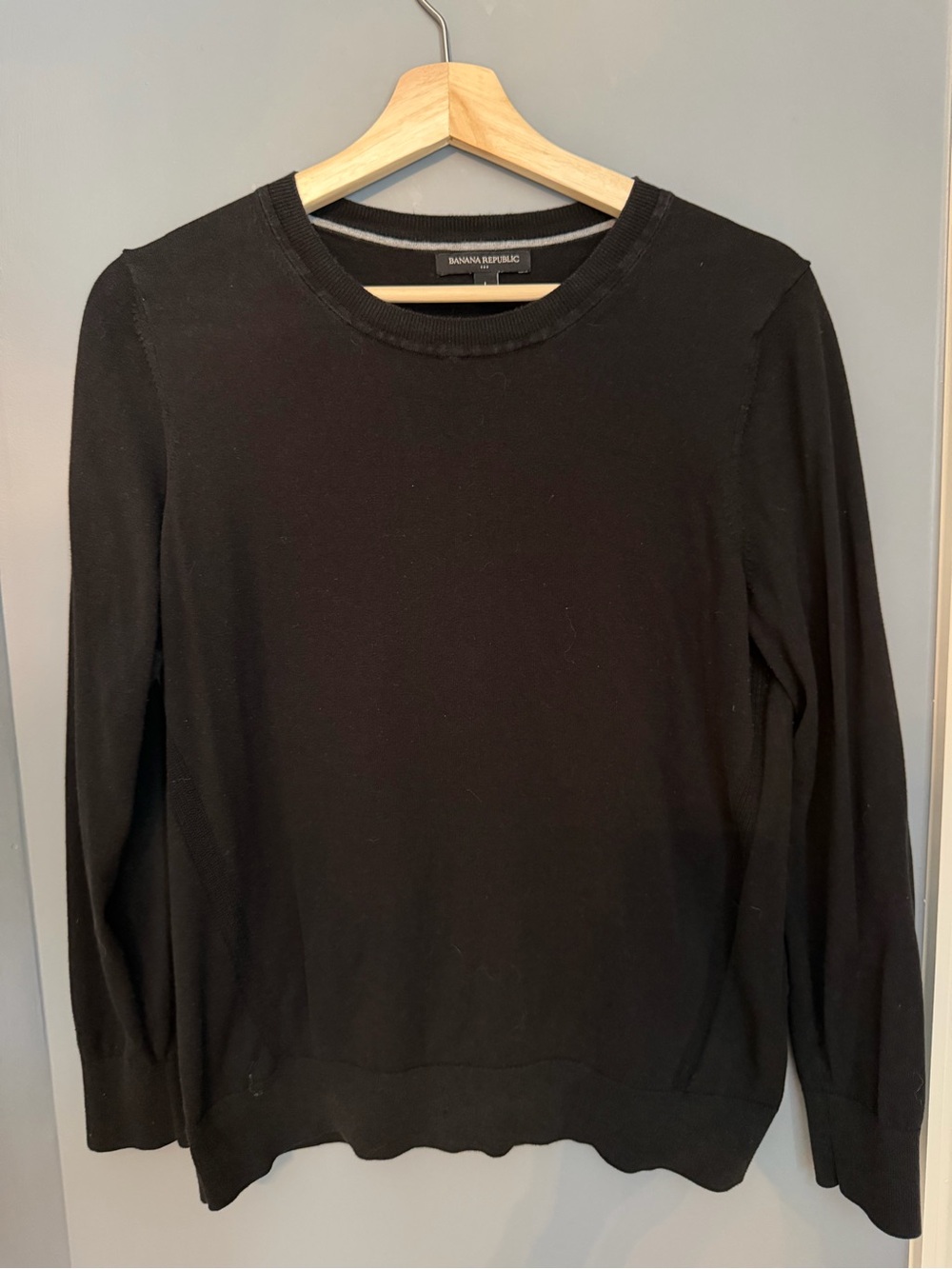 Banana Republic Black Women's Crewneck Sweater